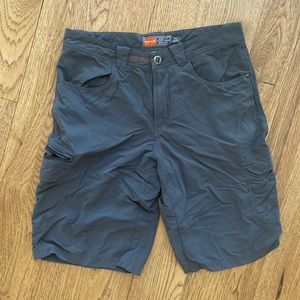 Merrell M mens gray cargo shorts size 34 R